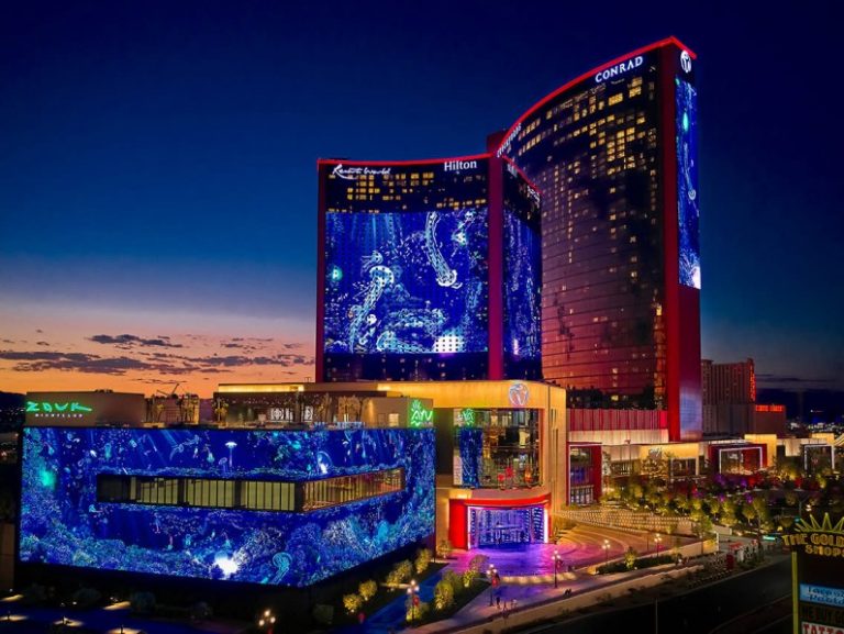 exploring las vegas
